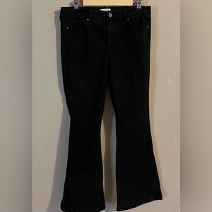 $8❤️Bundled Sofia by Sofia Vergara Black Flare Jeans